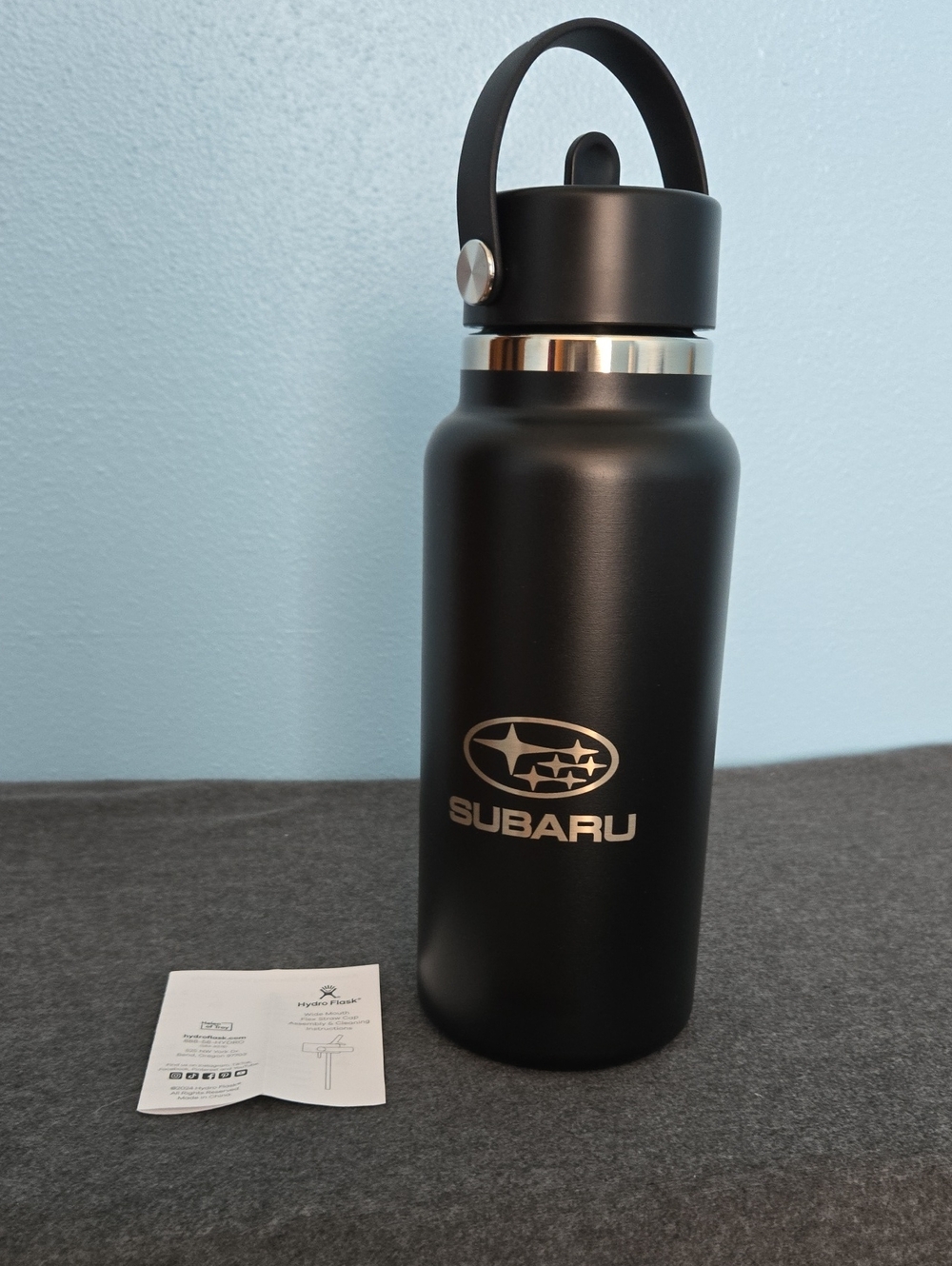 Hydro Flask 32 oz jug - Subaru